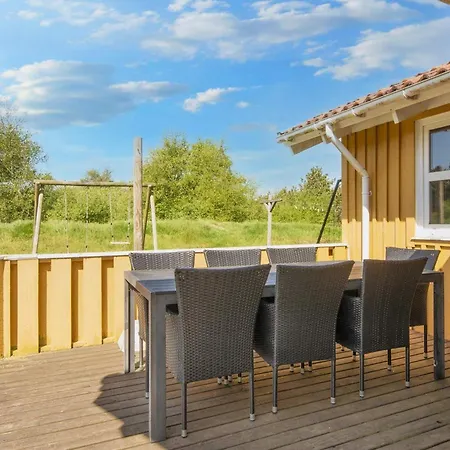 8 Person Holiday In Fan Sonderho